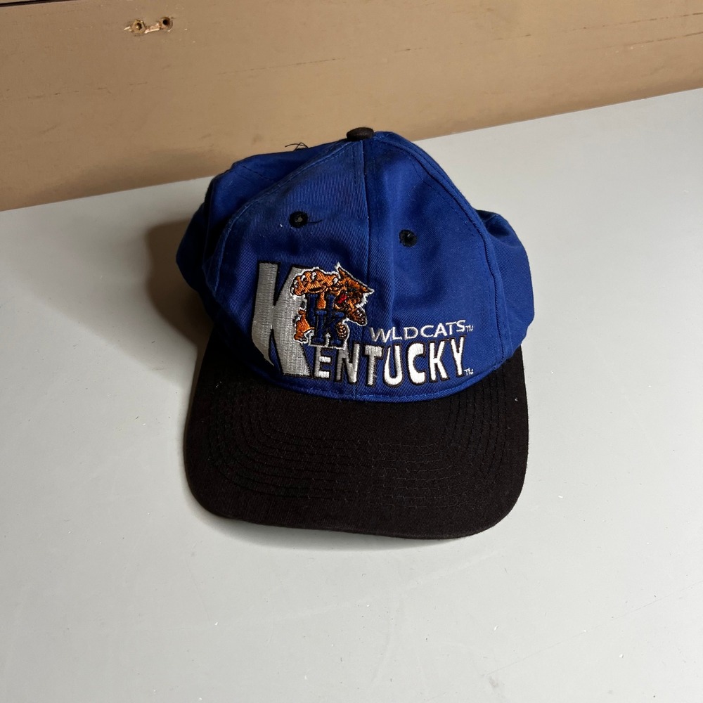 Vintage Kentucky Wildcats Hat Logo 7 Snapback Blue Black NCAA College Cap 90s